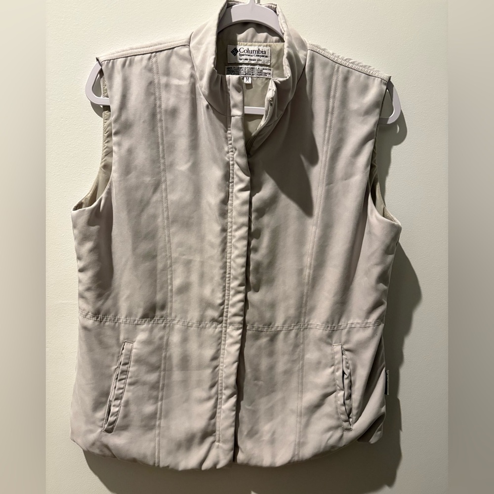 Columbia Cream Puffed Vest